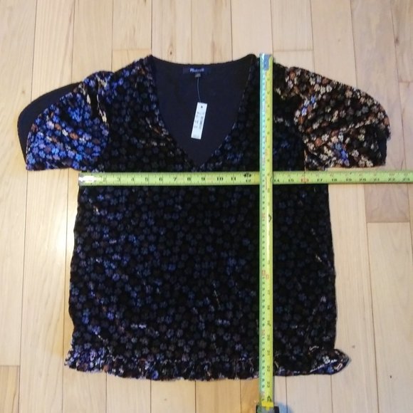 NWT Madewell Velvet Tulip Sleeve Ruffle Top XS - Picture 4 of 10